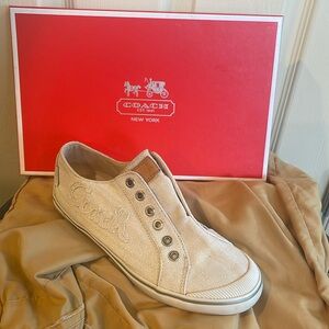 Coach Laceless Sneaks